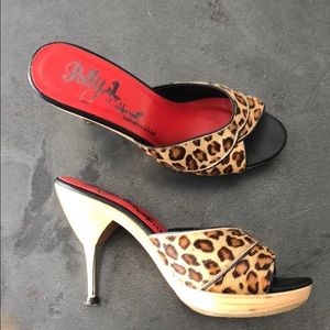 Polly of California leopard print heels
